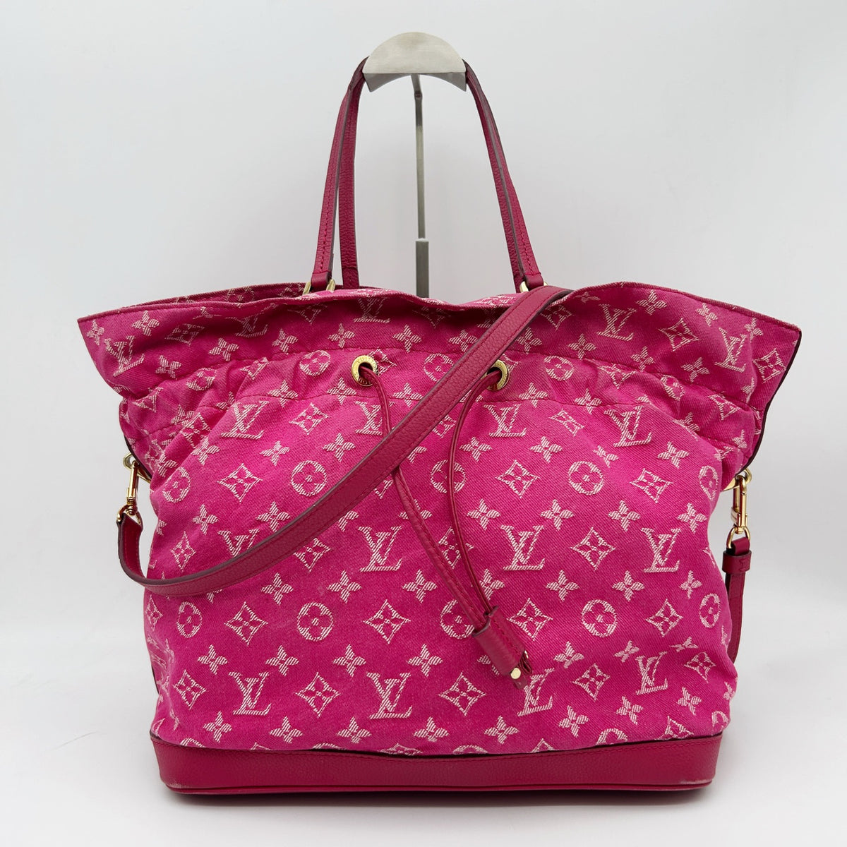 Louis Vuitton Rose Indian Monogram Denim Noefull Bag [Used]