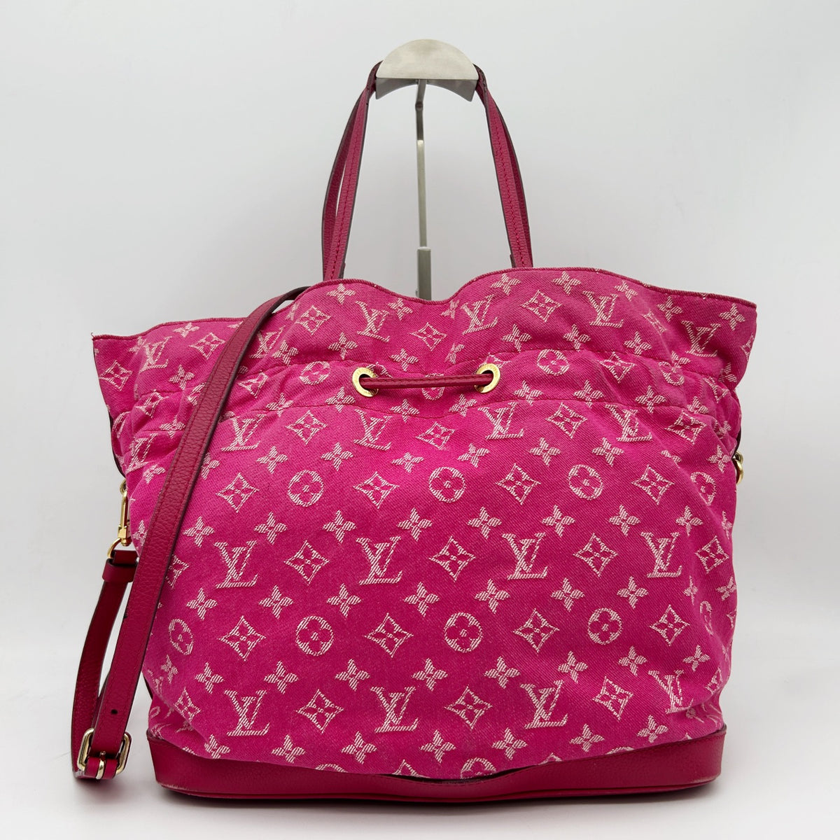 Louis Vuitton Rose Indian Monogram Denim Noefull Bag [Used]