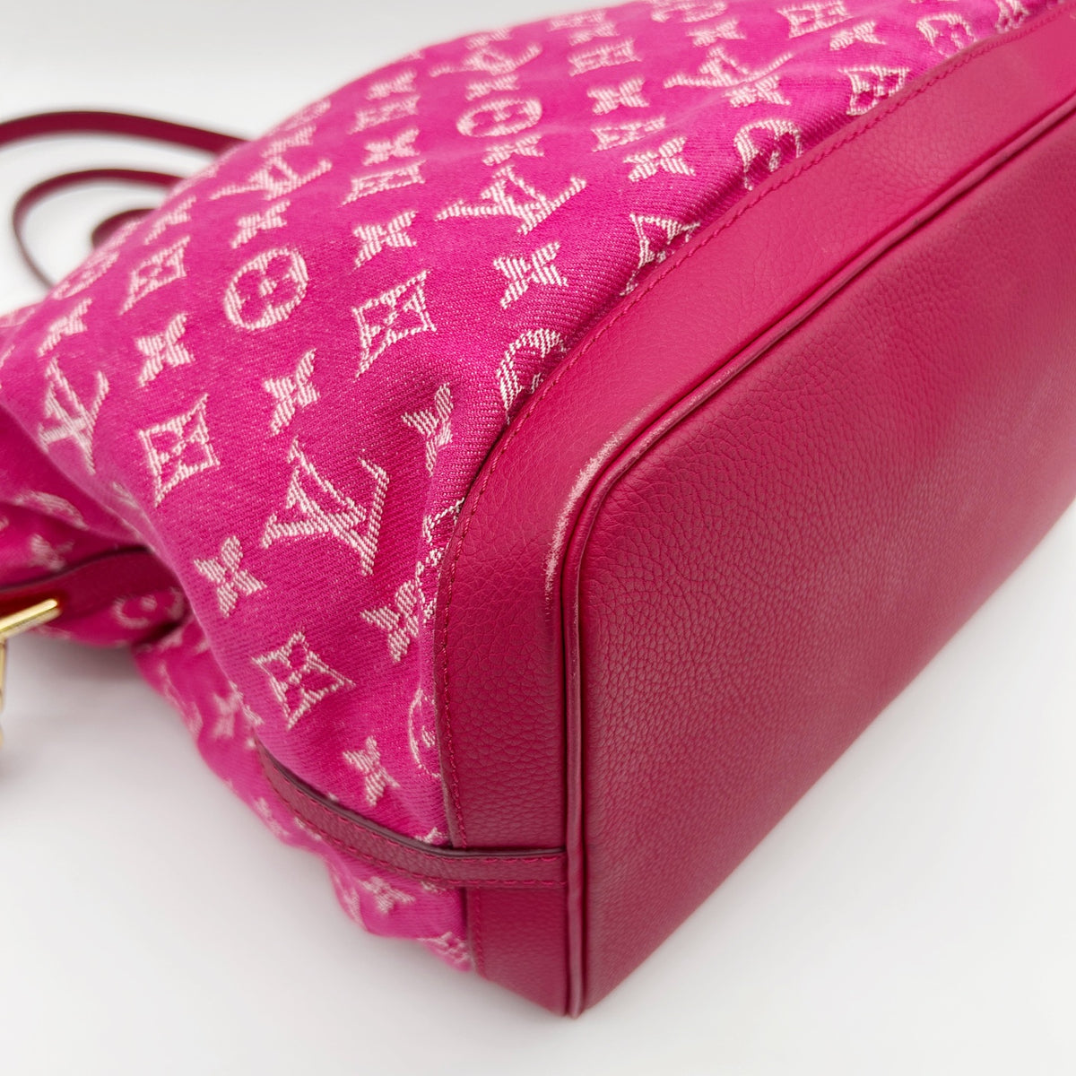 Louis Vuitton Rose Indian Monogram Denim Noefull Bag [Used]
