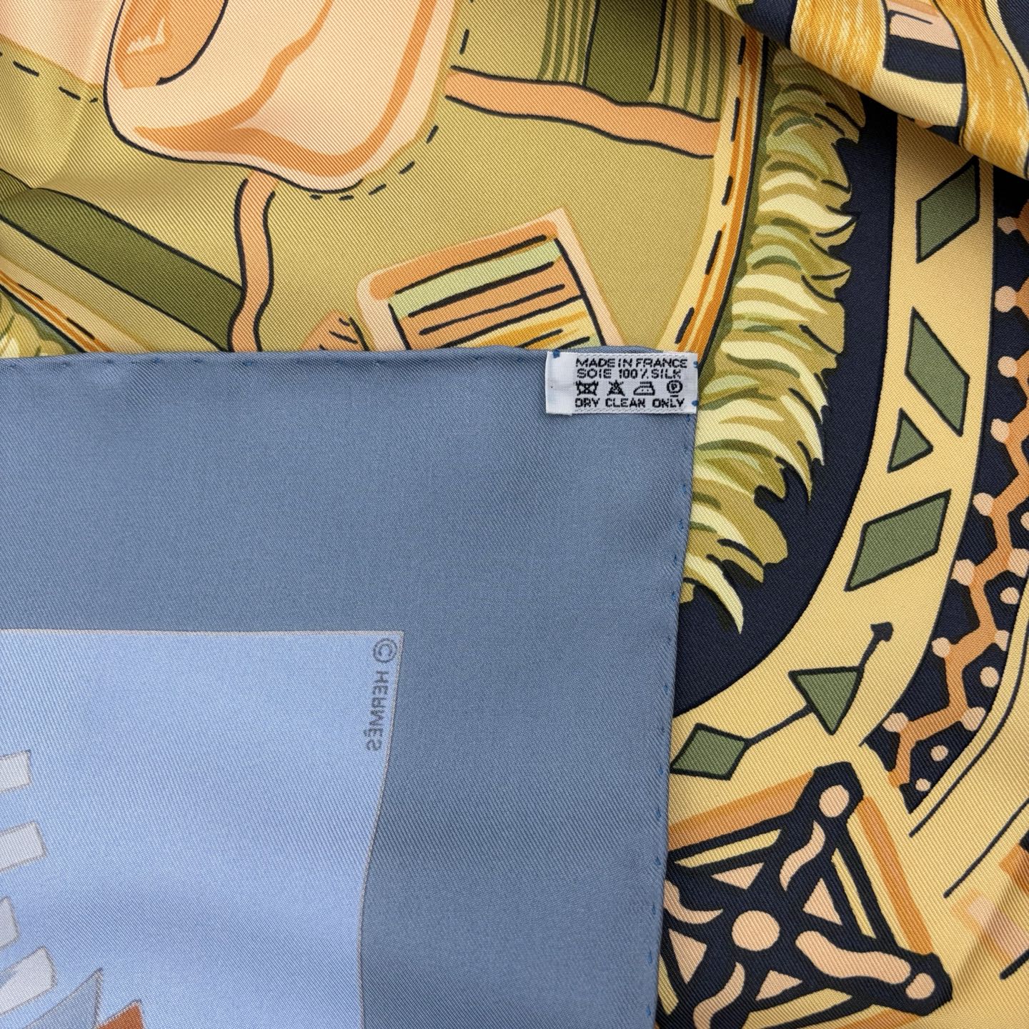 HERMÈS Cuirs du Désert 90 Silk Scarf [Used]