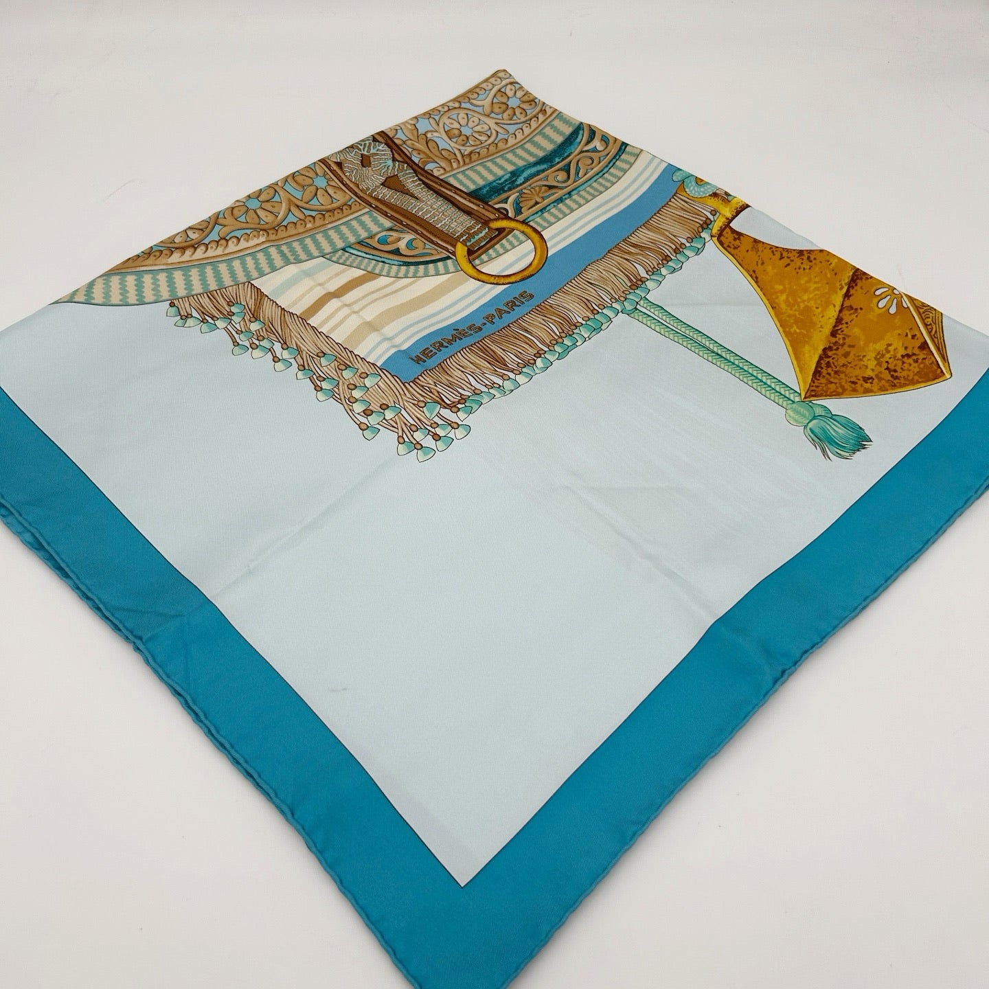 HERMÈS Selle d'Apparat Marocaine 90 Silk Scarf [Used]