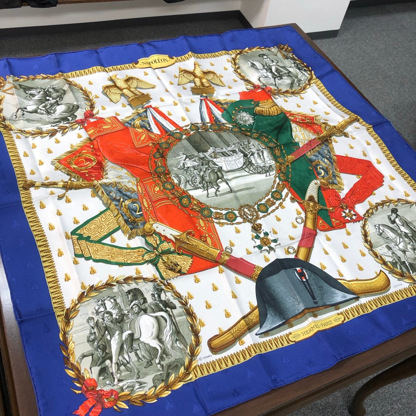 HERMÈS Napoléon 90 Silk Scarf [Used]