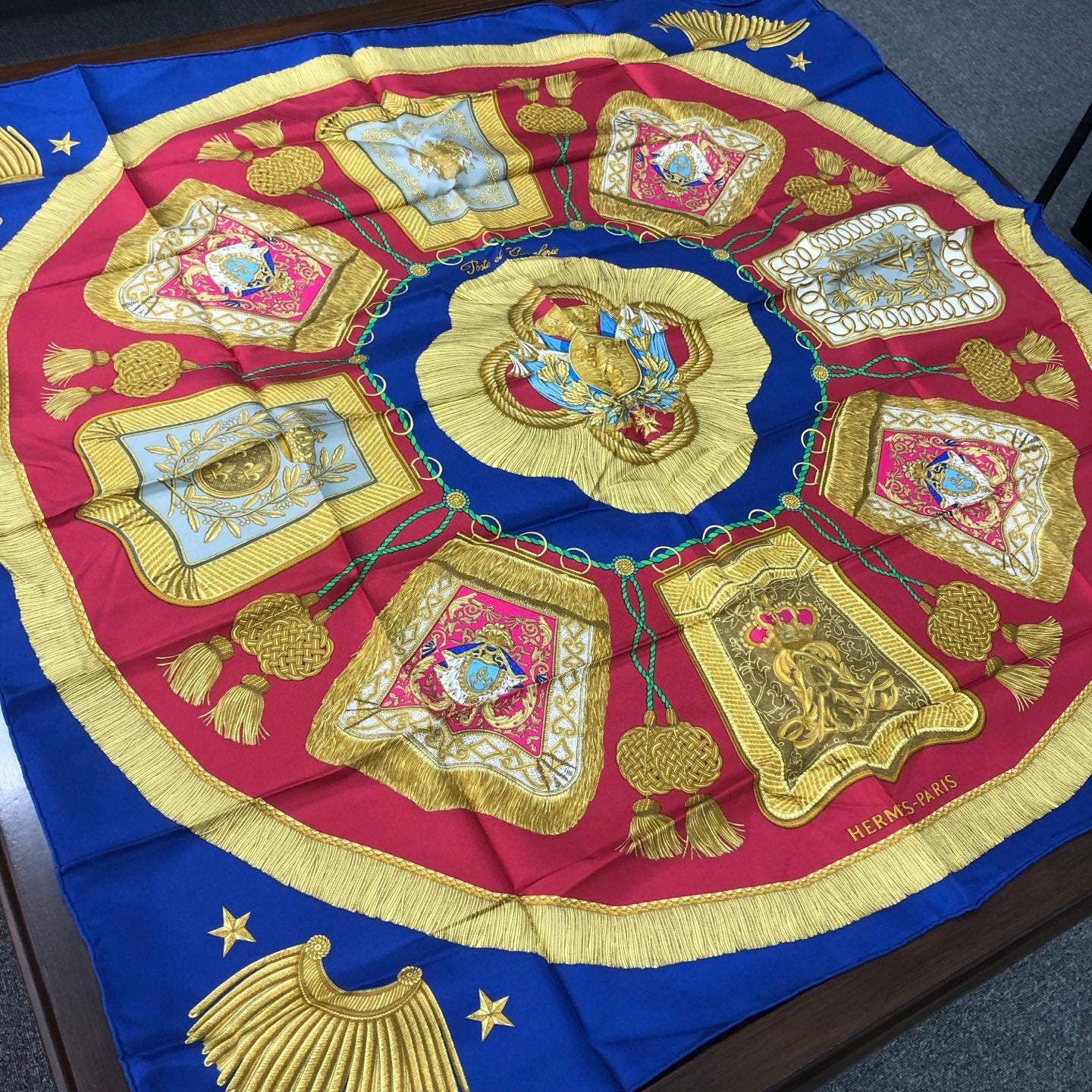 HERMÈS Poste et Cavalerie 90 Silk Scarf [Used]