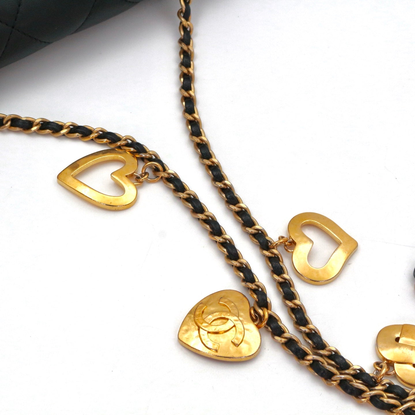 CHANEL 22B Black Lambskin Heart Charm Chain Flap Bag [Used]