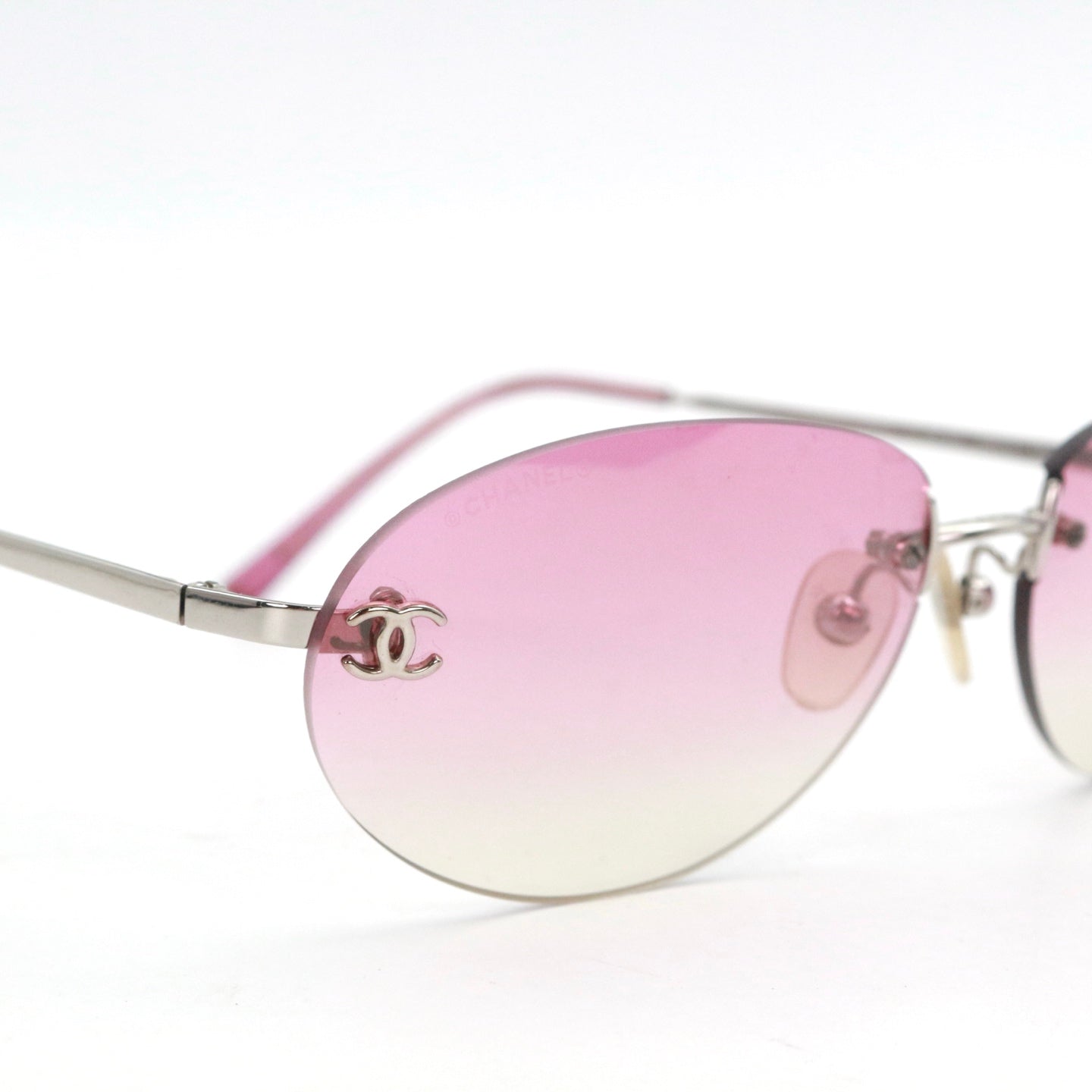 CHANEL Pink Gradient Rimless Cat-Eye Sunglasses [Used]