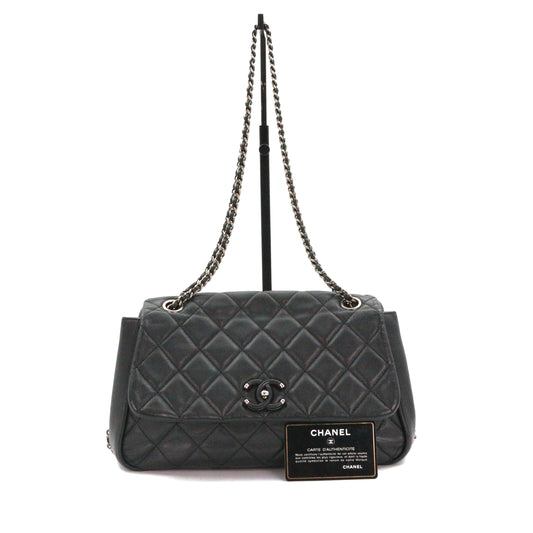 CHANEL Black Caviar Leather  Cuban Chain Shoulder Bag [Used]