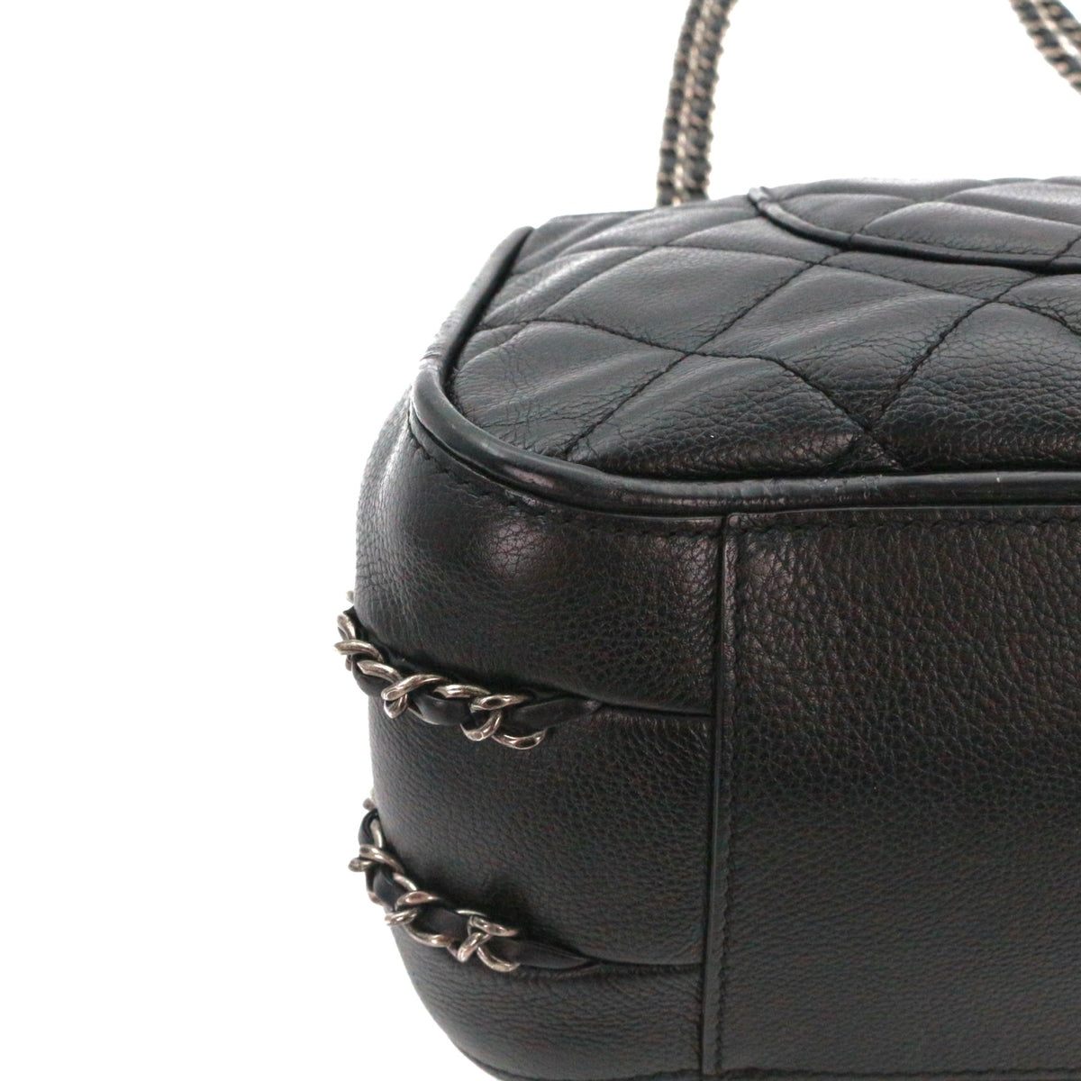CHANEL Black Caviar Leather  Cuban Chain Shoulder Bag [Used]