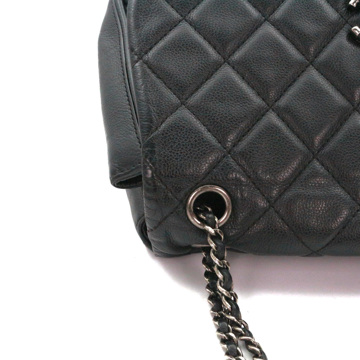 CHANEL Black Caviar Leather  Cuban Chain Shoulder Bag [Used]