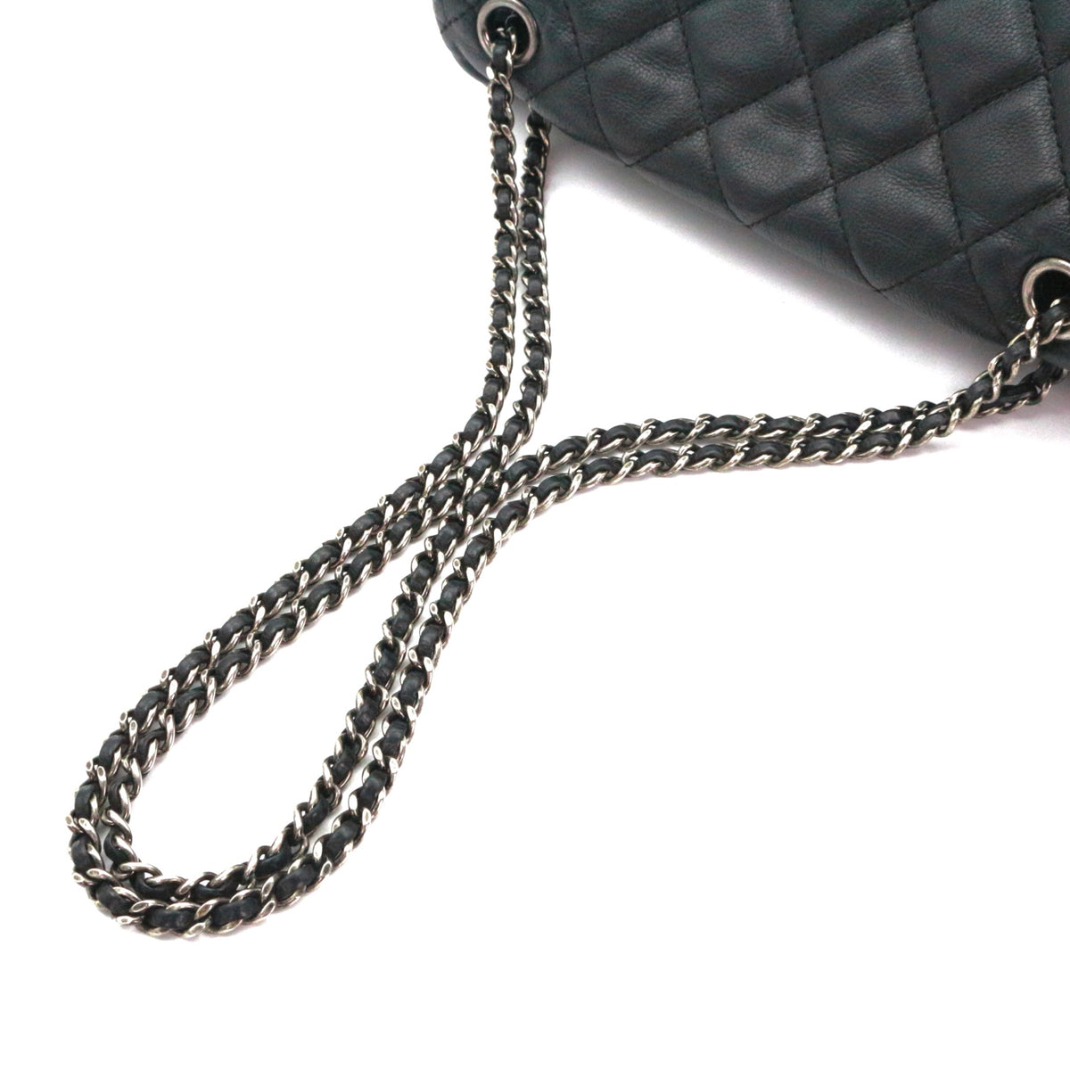 CHANEL Black Caviar Leather  Cuban Chain Shoulder Bag [Used]