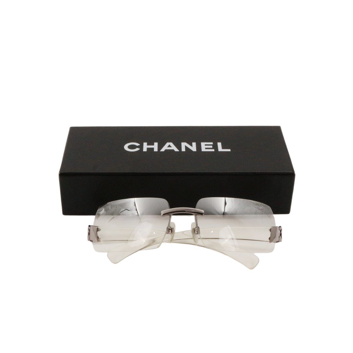 CHANEL 4037 Grey Gradient Rimless Shield Sunglasses [Used]
