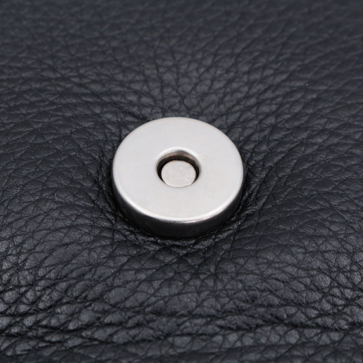 LOEWE Vintage Black Leather Anagram Flap Messenger Bag [Used]