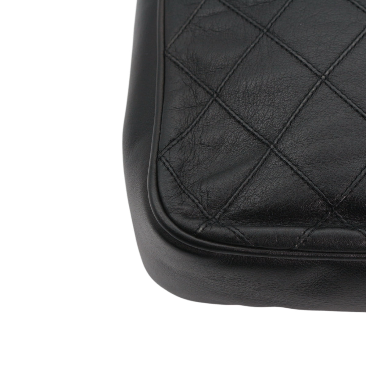 CHANEL Vintage Black Quilted Leather CC Turnlock Shoulder Bag [Used]