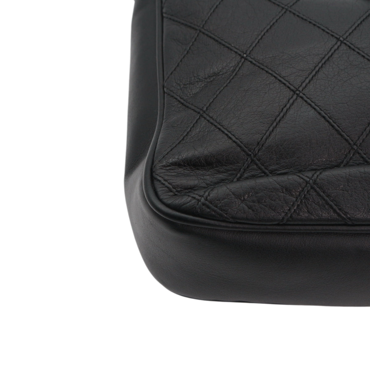 CHANEL Vintage Black Quilted Leather CC Turnlock Shoulder Bag [Used]