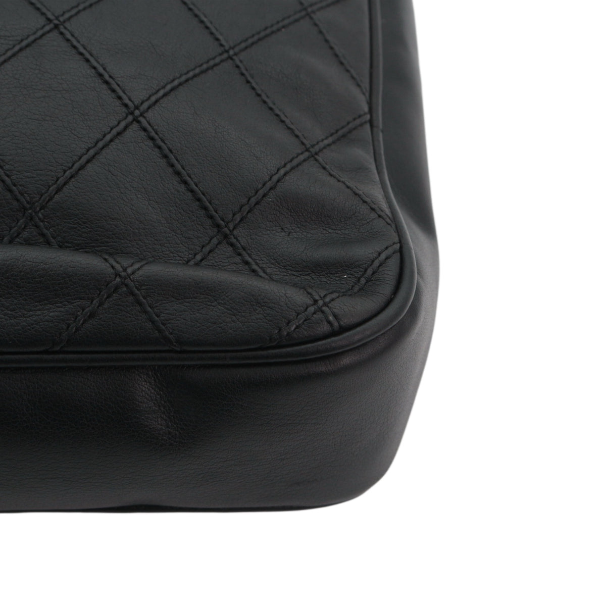 CHANEL Vintage Black Quilted Leather CC Turnlock Shoulder Bag [Used]