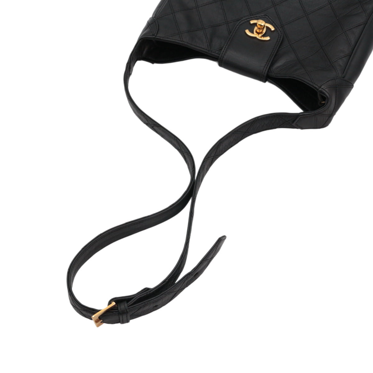 CHANEL Vintage Black Quilted Leather CC Turnlock Shoulder Bag [Used]