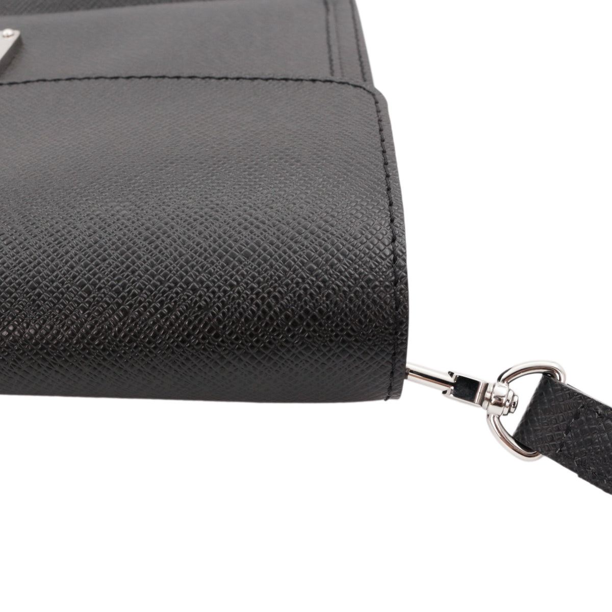 LOUIS VUITTON Black Taiga Leather S-Lock Clutch Bag M32592 [Used]