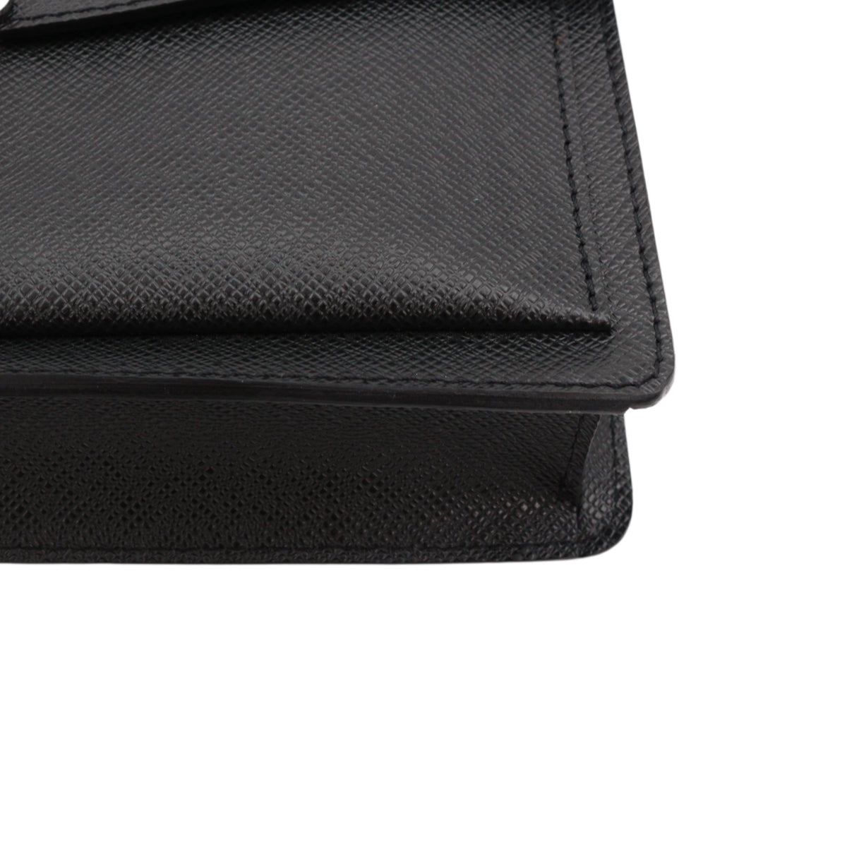 LOUIS VUITTON Black Taiga Leather S-Lock Clutch Bag M32592 [Used]