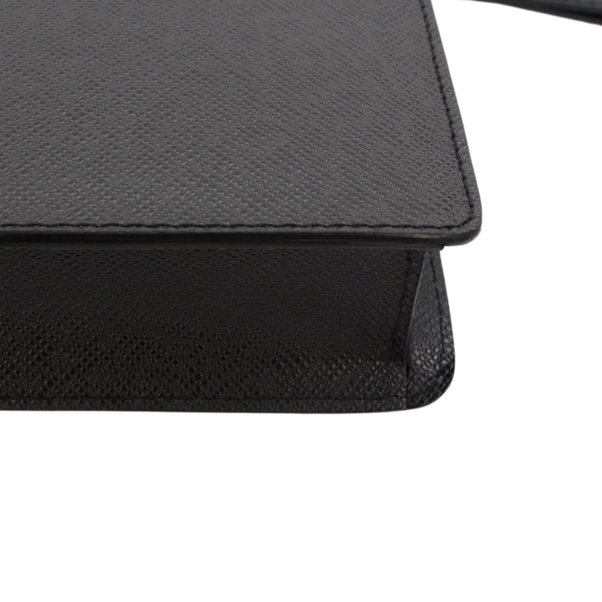 LOUIS VUITTON Black Taiga Leather S-Lock Clutch Bag M32592 [Used]