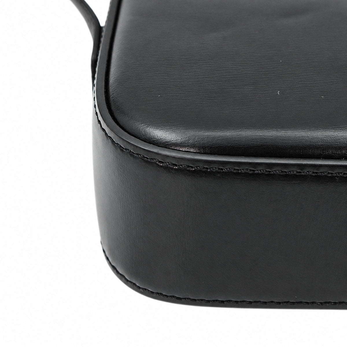CELINE Black Shiny Calfskin Teen Triomphe Shoulder Bag [Used]