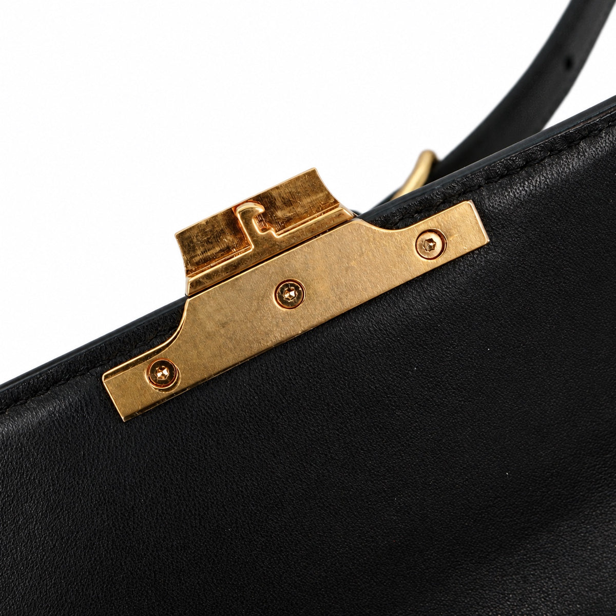 CELINE Black Shiny Calfskin Teen Triomphe Shoulder Bag [Used]