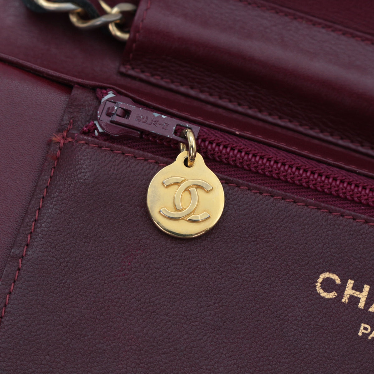 CHANEL Vintage Burgundy Box Calfskin Leather CC Chain Shoulder Bag [Used]