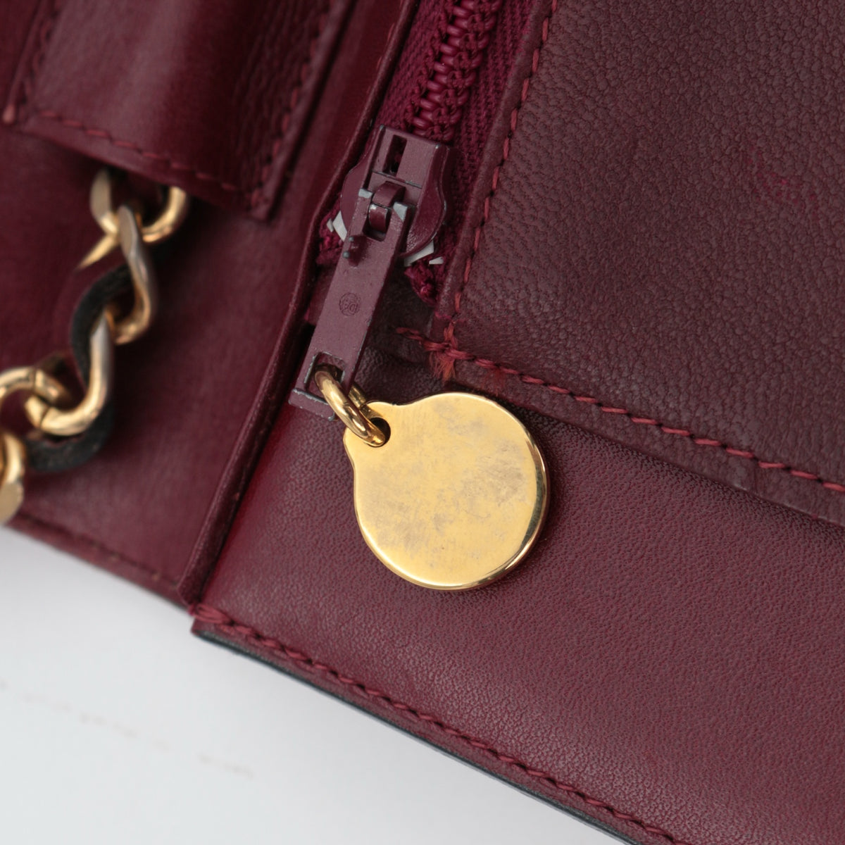 CHANEL Vintage Burgundy Box Calfskin Leather CC Chain Shoulder Bag [Used]