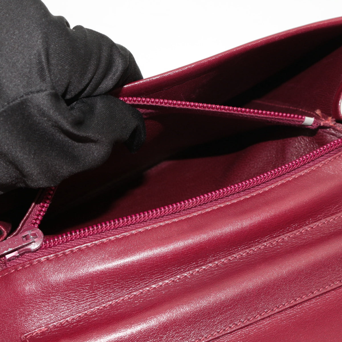 CHANEL Vintage Burgundy Box Calfskin Leather CC Chain Shoulder Bag [Used]
