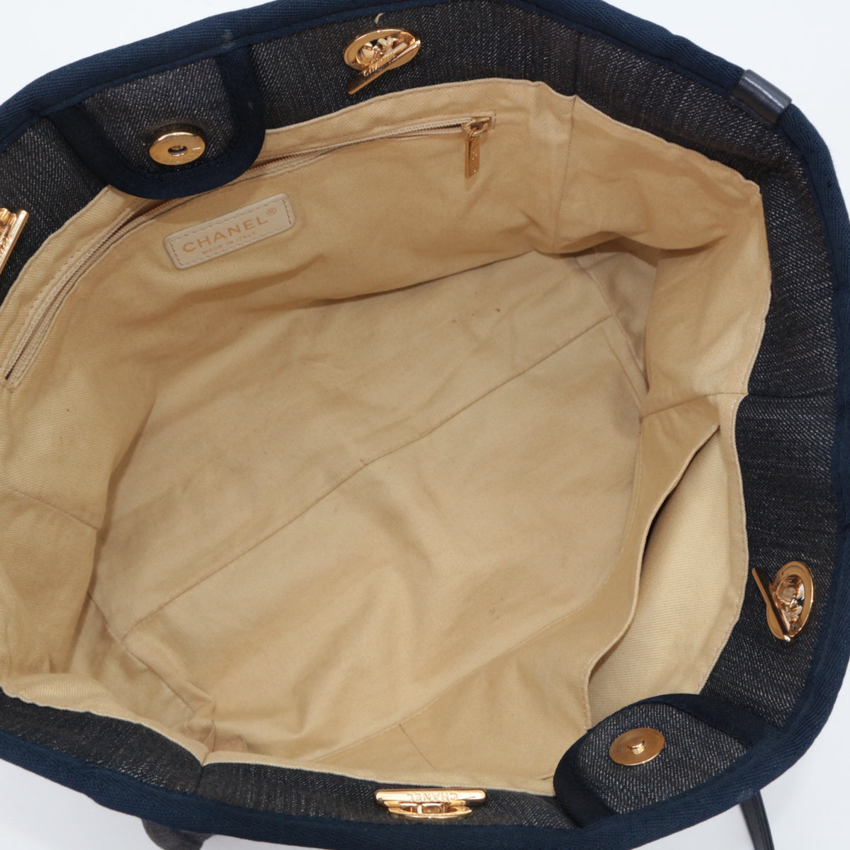 CHANEL Navy Blue Denim 31 Rue Cambon Logo Tote Bag [Used]