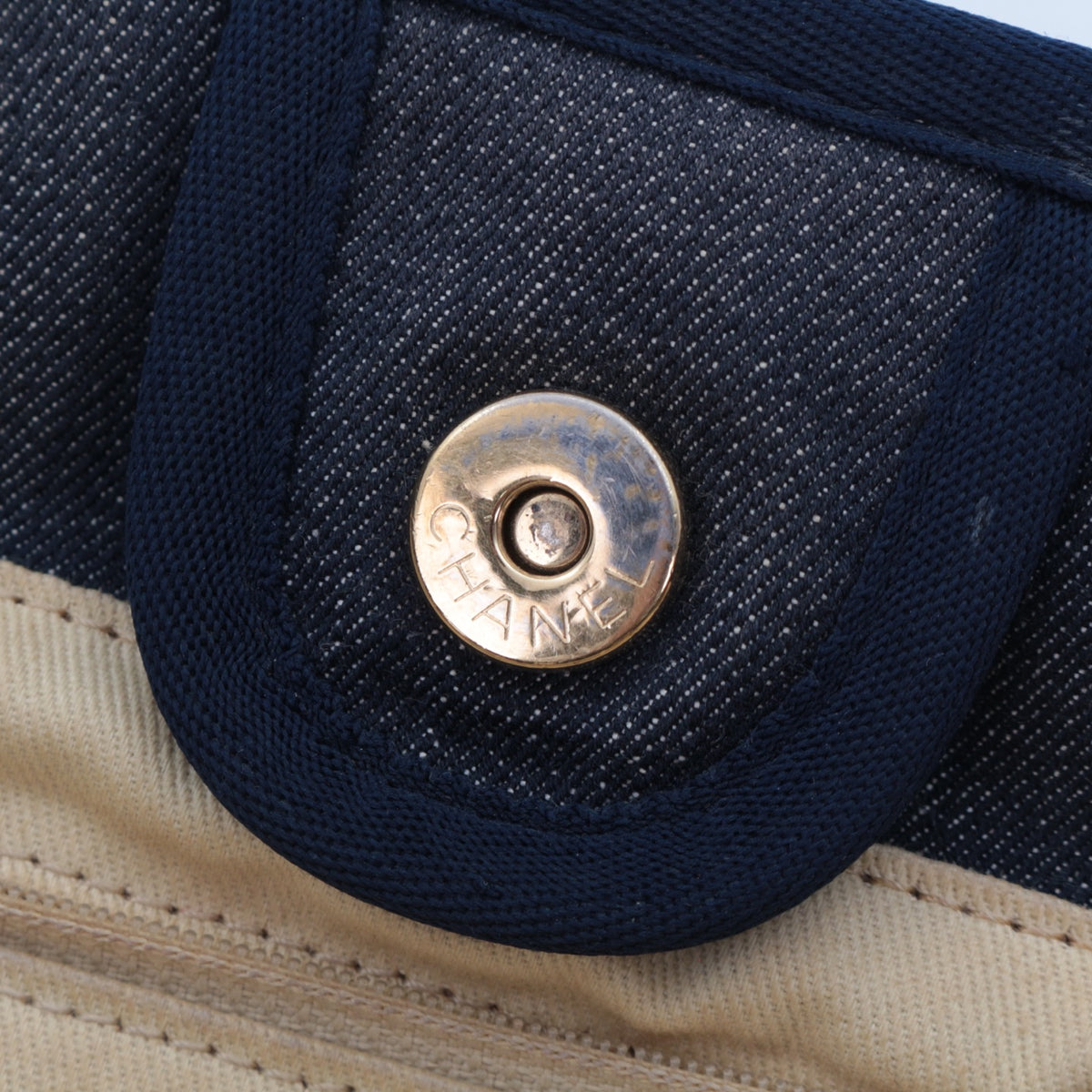 CHANEL Navy Blue Denim 31 Rue Cambon Logo Tote Bag [Used]