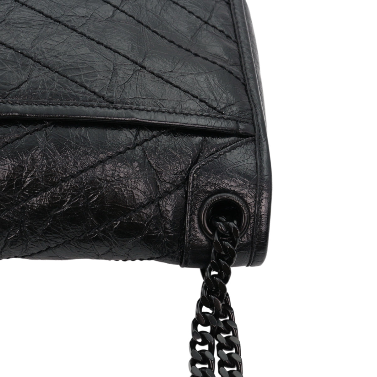 SAINT LAURENT Black Crinkled Calfskin Medium Niki Chain Shoulder Bag [Used]