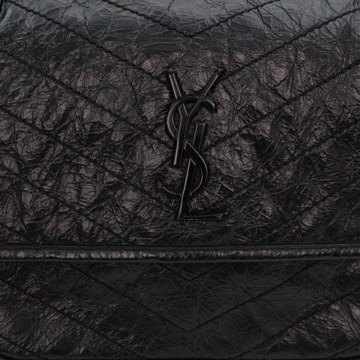 SAINT LAURENT Black Crinkled Calfskin Medium Niki Chain Shoulder Bag [Used]